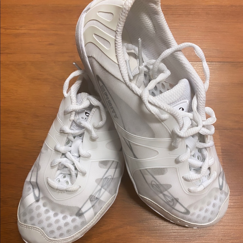 Nfinity Vengeance Size 9